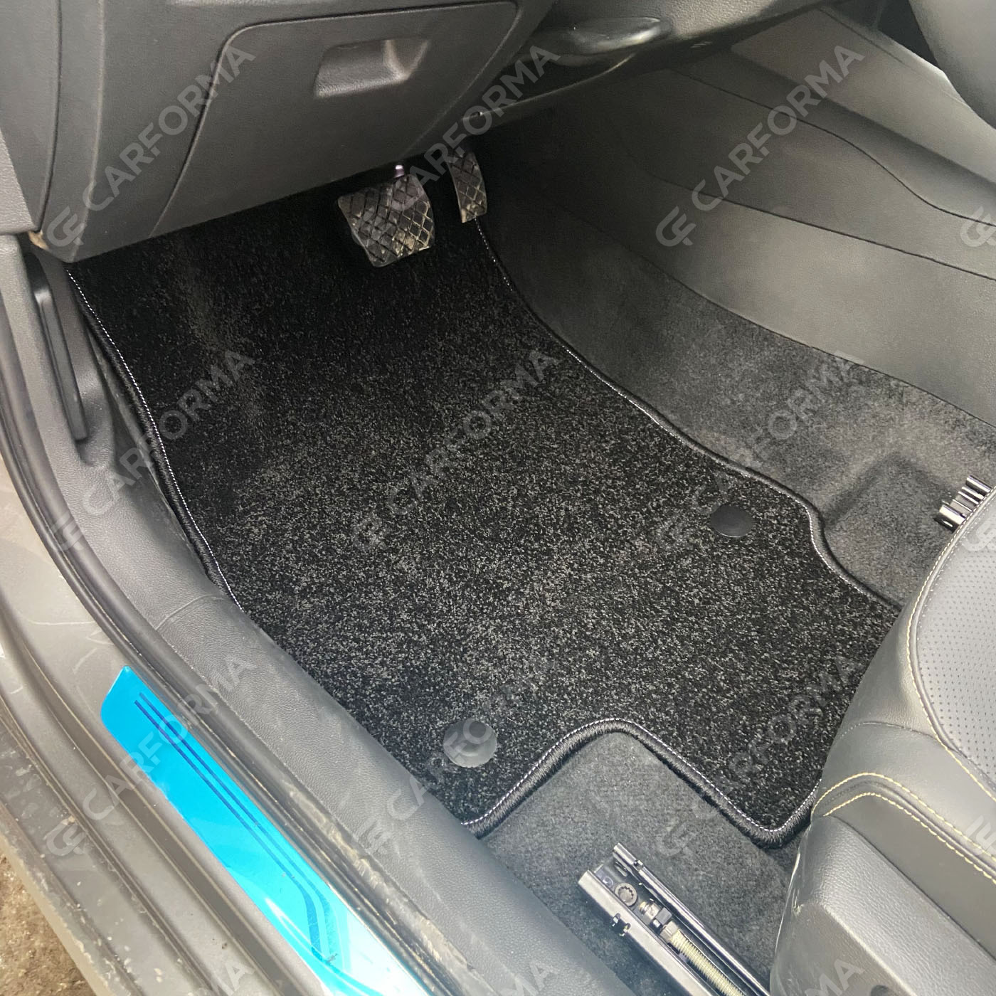 Ворсовые коврики на Audi Q2L 2016&nbsp;-&nbsp;2026 в Архангельске