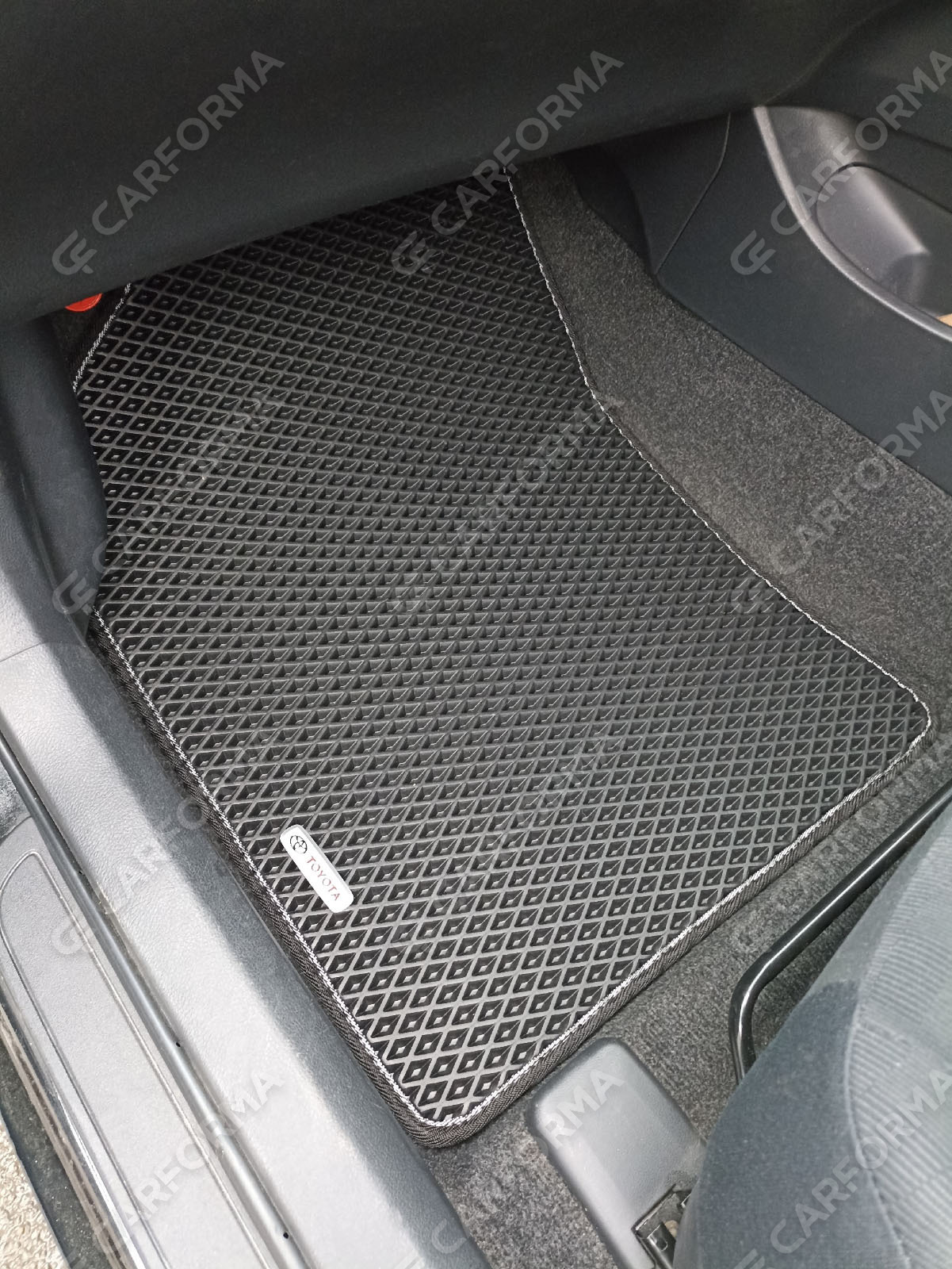 Ворсовые коврики на Toyota Corolla Axio (E14) 2006&nbsp;-&nbsp;2012 в Архангельске