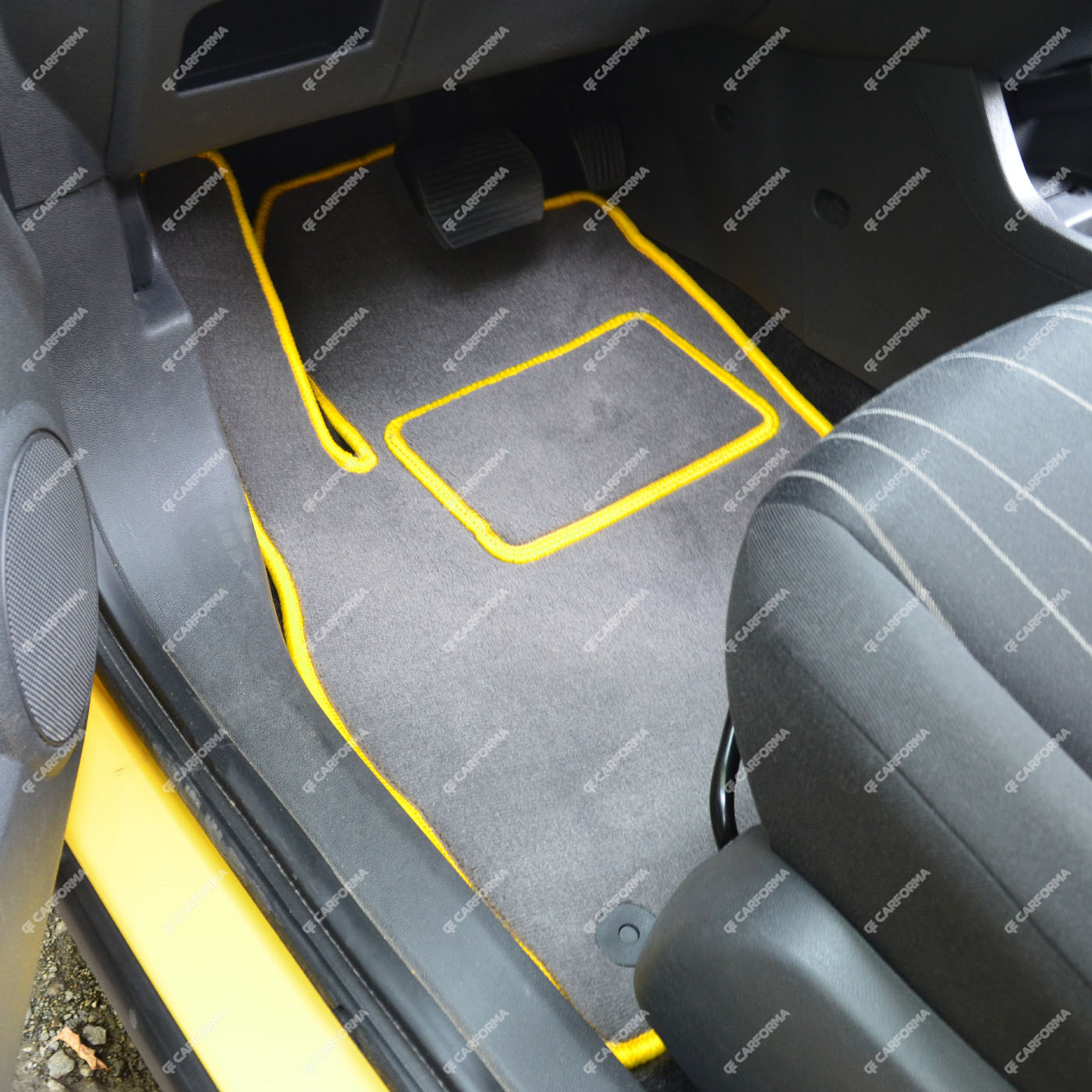 Ворсовые коврики на Opel Corsa D 2006 - 2014 в Архангельске Ворсовые коврики на Opel Corsa D 2006 - 2014 в Архангельске