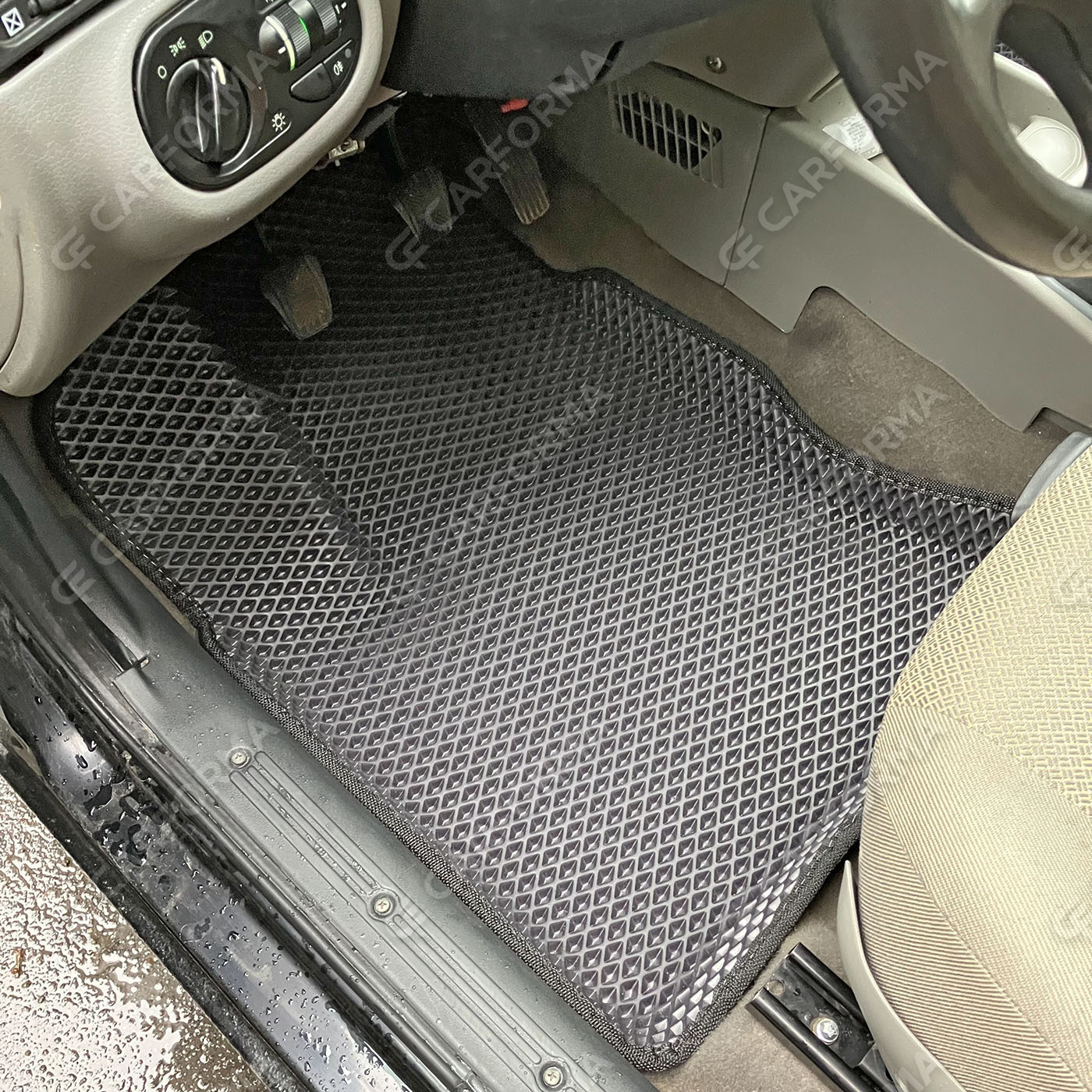 Коврики на Lada (ВАЗ) Kalina 2004&nbsp;-&nbsp;2018 в Архангельске