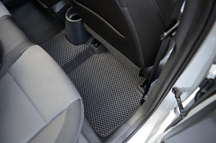 Ворсовые коврики на Hyundai Solaris II 2017 - 2025 в Архангельске
