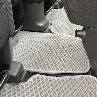 Коврики на Nissan Serena (C27) 2016 - 2022 в Архангельске