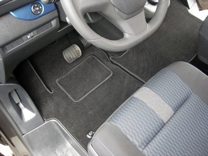 Коврики на Peugeot Traveller 2016 - 2025 в Архангельске