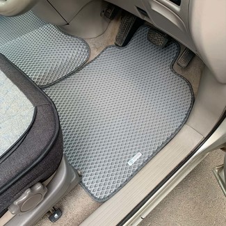 Ворсовые коврики на Toyota Estima II 2000 - 2005 в Архангельске