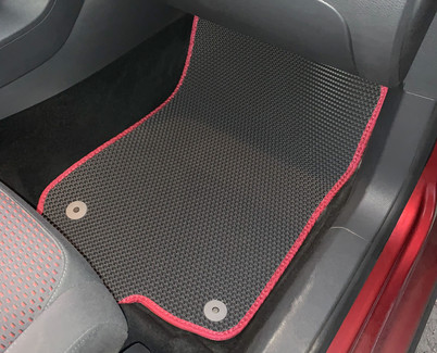 Ворсовые коврики на Seat Leon II 2005 - 2013 в Архангельске