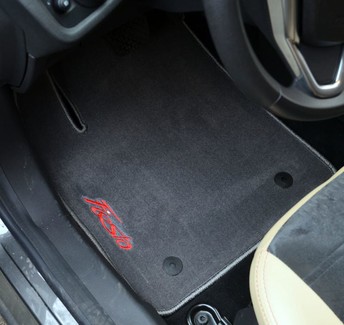 Коврики на Ford Fiesta VI 2008 - 2019 в Архангельске