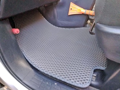 EVA коврики на Toyota Voxy (R80) 2014 - 2021 в Архангельске