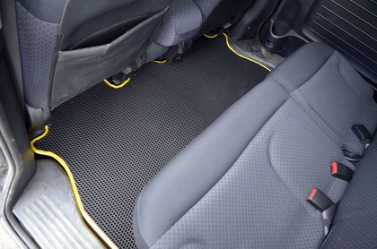 Коврики на Honda Mobilio Spike 2002 - 2008 в Архангельске