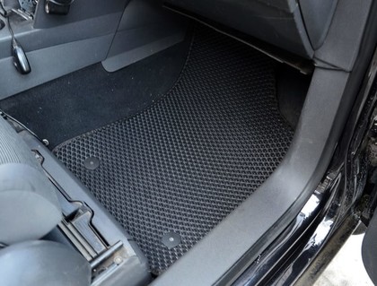 Ворсовые коврики на Volkswagen Touran 2003 - 2015 в Архангельске