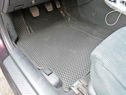 Коврики на Mazda 6 2002 - 2008 в Архангельске