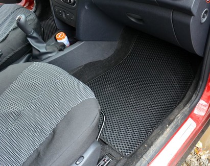 EVA коврики на Renault Sandero II 2014 - 2025 в Архангельске