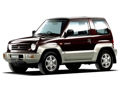 Коврики на Mitsubishi Pajero Junior 1995 - 1998 в Архангельске