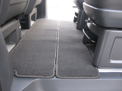 Коврики на Volkswagen Multivan (T5) 2003 - 2015 в Архангельске