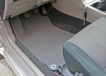 Коврики на Subaru Forester II 2002 - 2008 в Архангельске