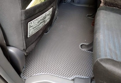 Коврики на Toyota Voxy (R70) 2007 - 2013 в Архангельске