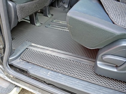 EVA коврики на Toyota Voxy (R80) 2014 - 2021 в Архангельске