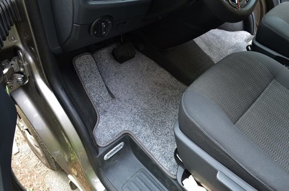 Коврики на Volkswagen Multivan (T5) 2003 - 2015 в Архангельске