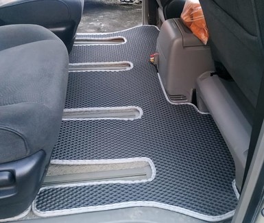 Коврики на Toyota Alphard (H10) 2002 - 2008 в Архангельске
