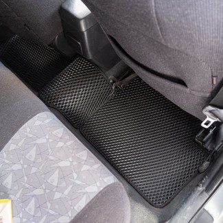 Коврики на Toyota Corolla (E12) 2000 - 2007 в Архангельске