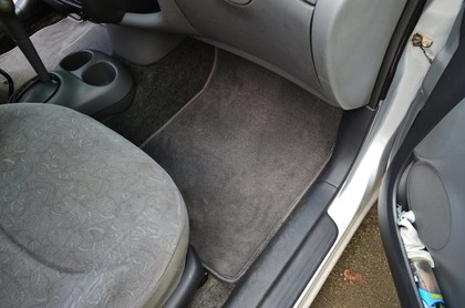 Ворсовые коврики на Toyota Yaris I 1999 - 2005 в Архангельске