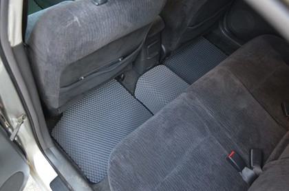 Коврики на Toyota Allion I 2001 - 2007 в Архангельске