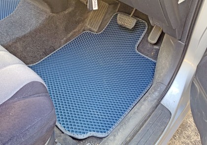 Ворсовые коврики на Toyota Wish I 2003 - 2009 в Архангельске