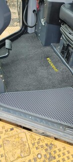 Ворсовые коврики на Спецтехника Бульдозер Shantui DH24B3 XL  в Архангельске