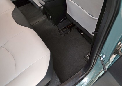 Ворсовые коврики на Toyota Prius (50) 2015 - 2023 в Архангельске