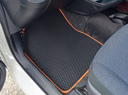 EVA коврики на Toyota Sienta II 2015 - 2022 в Архангельске