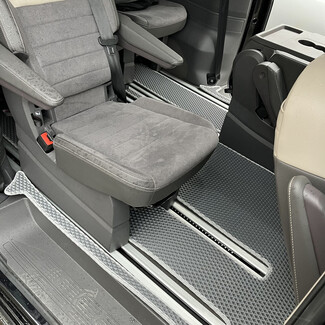 Ворсовые коврики на Volkswagen Multivan (T7) 2021&nbsp;-&nbsp;2026 в Архангельске