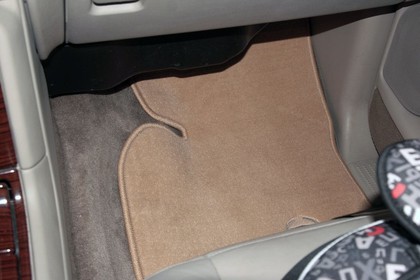 Коврики на Cadillac Escalade II 2002 - 2007 в Архангельске