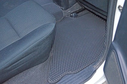EVA коврики на Toyota Hilux VII 2008 - 2015 в Архангельске