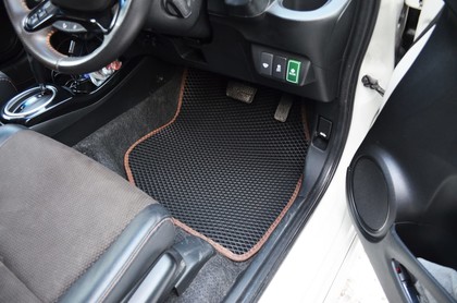 Коврики на Honda Fit Shuttle 2011 - 2015 в Архангельске