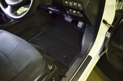 Коврики на Nissan Leaf (AZE0) 2012 - 2017 в Архангельске