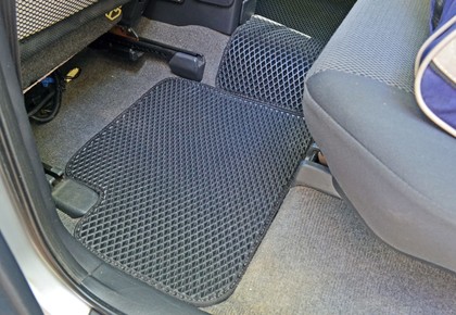 Коврики на Toyota Rav4 II 2000 - 2006 в Архангельске