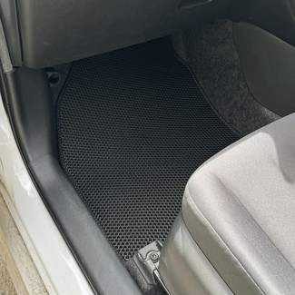 Коврики на Toyota Yaris Cross 2020 - 2025 в Архангельске