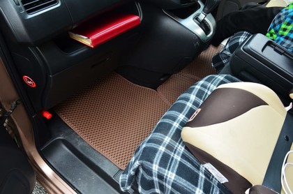 EVA коврики на Nissan Serena (C26) 2010 - 2016 в Архангельске