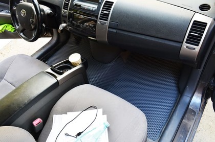 Коврики на Toyota Prius (20) 2004 - 2009 в Архангельске