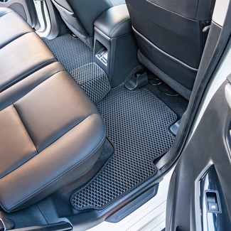 Коврики на Mitsubishi Montero Sport III 2015 - 2025 в Архангельске
