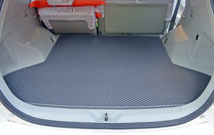 Коврики на Toyota Prius Alpha 2011 - 2021 в Архангельске