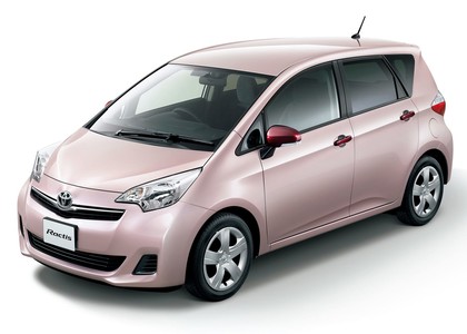 Коврики на Toyota Ractis II 2010 - 2016 в Архангельске