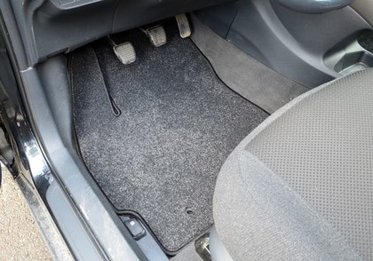 Коврики на Toyota Auris I 2006 - 2012 в Архангельске