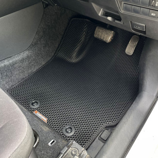 Коврики на Toyota Yaris Cross 2020 - 2025 в Архангельске
