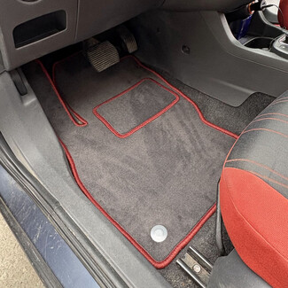 Ворсовые коврики на Opel Corsa D 2006 - 2014 в Архангельске Ворсовые коврики на Opel Corsa D 2006 - 2014 в Архангельске