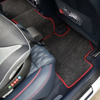 Ворсовые коврики на Genesis GV70 2020 - 2025 в Архангельске