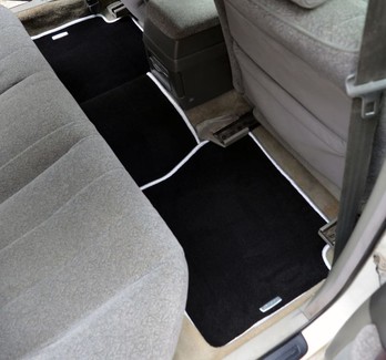 Коврики на Toyota Mark II (100) 1996 - 2001 в Архангельске