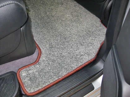 Коврики на Toyota Land Cruiser 200 2007 - 2021 в Архангельске
