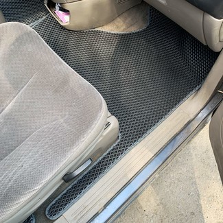 Ворсовые коврики на Dodge Caravan (RG) 2000 - 2007 в Архангельске