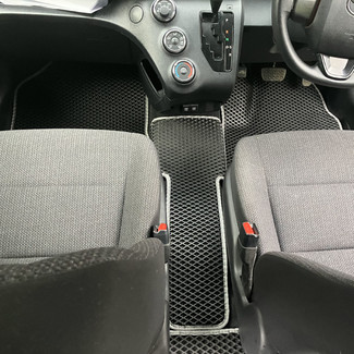 EVA коврики на Toyota Sienta II 2015 - 2022 в Архангельске