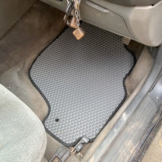 Коврики на Mitsubishi Diamante II 1995 - 2005 в Архангельске